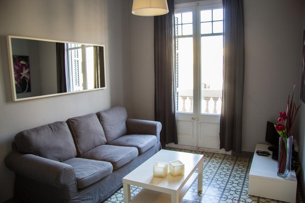 Barcelonaguest Apartment Bagian luar foto